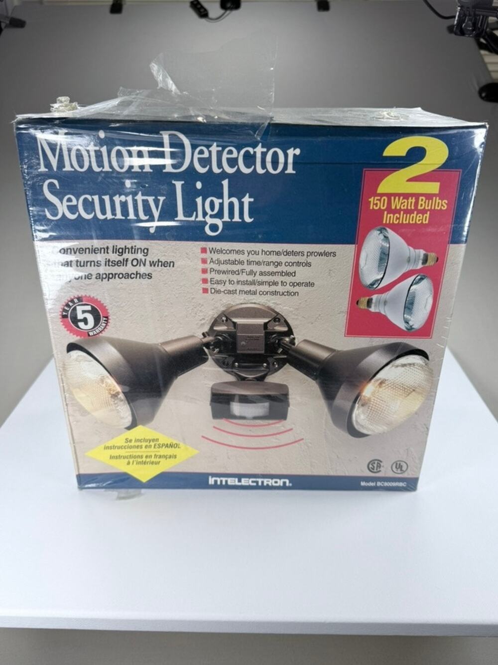 Intelectron Motion Detector Security Light NIB BC8009RBC